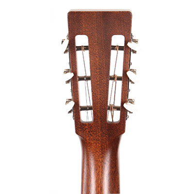 Martin 000-15SM Akustik Gitar